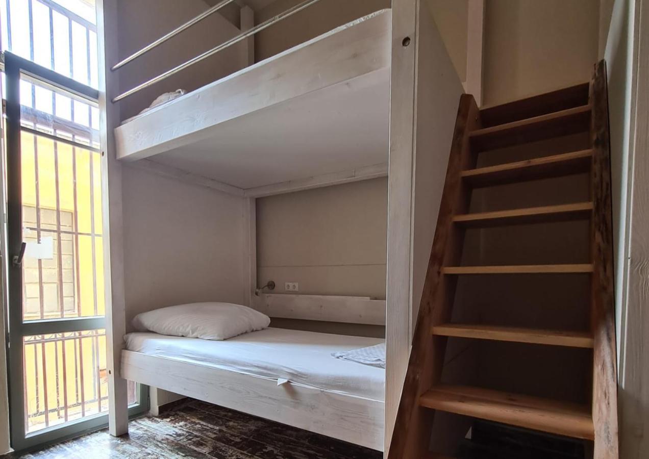 Jetpak Alternative Eco Hostel Thessaloníki Eksteriør billede