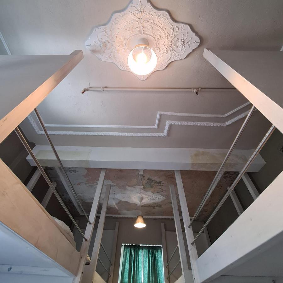 Jetpak Alternative Eco Hostel Thessaloníki Eksteriør billede